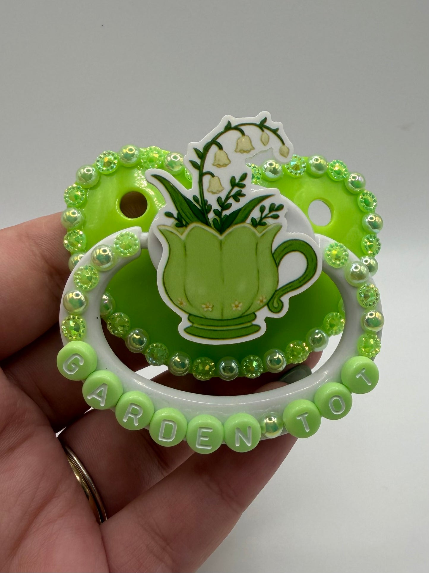 “Garden Tot” Simple Deco