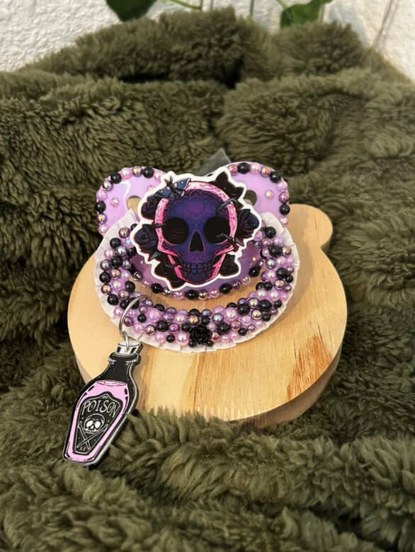 Raven’s Lil Boutique Halloween Pacis