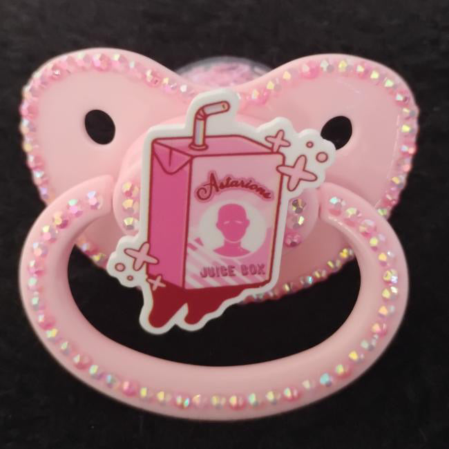 Drink Pacis (Made by @snails_tiny_shop)