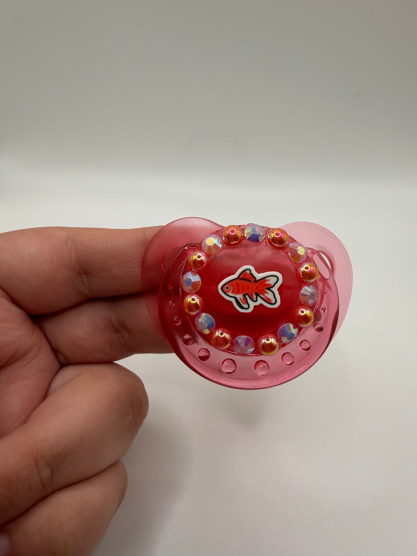 Sarasa Goldfish Small Shield