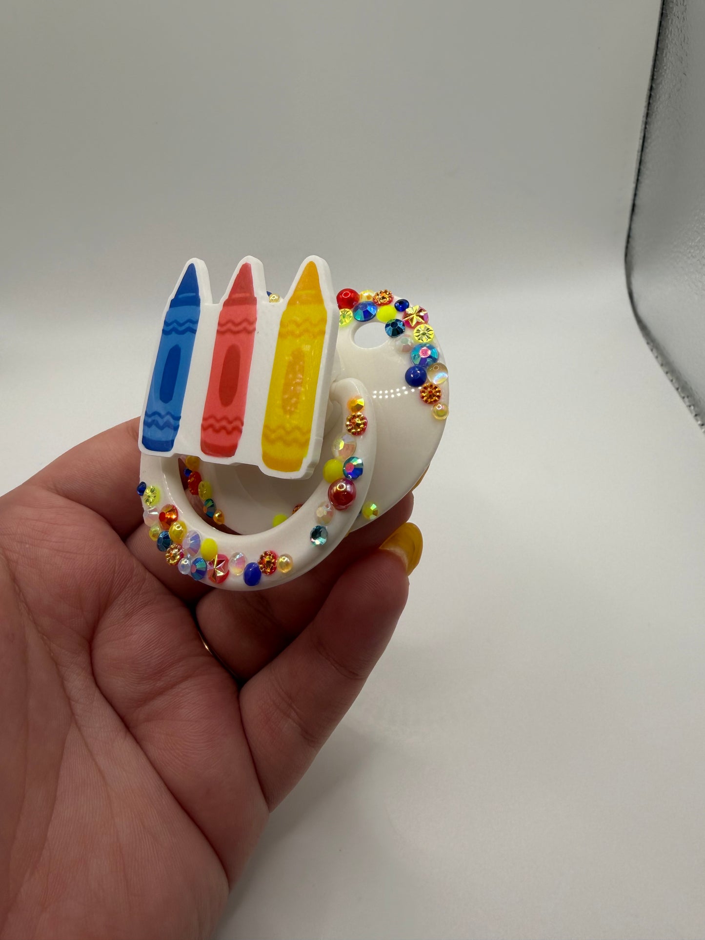 Primary Crayons Scatter Deco (Smile Pop Base)