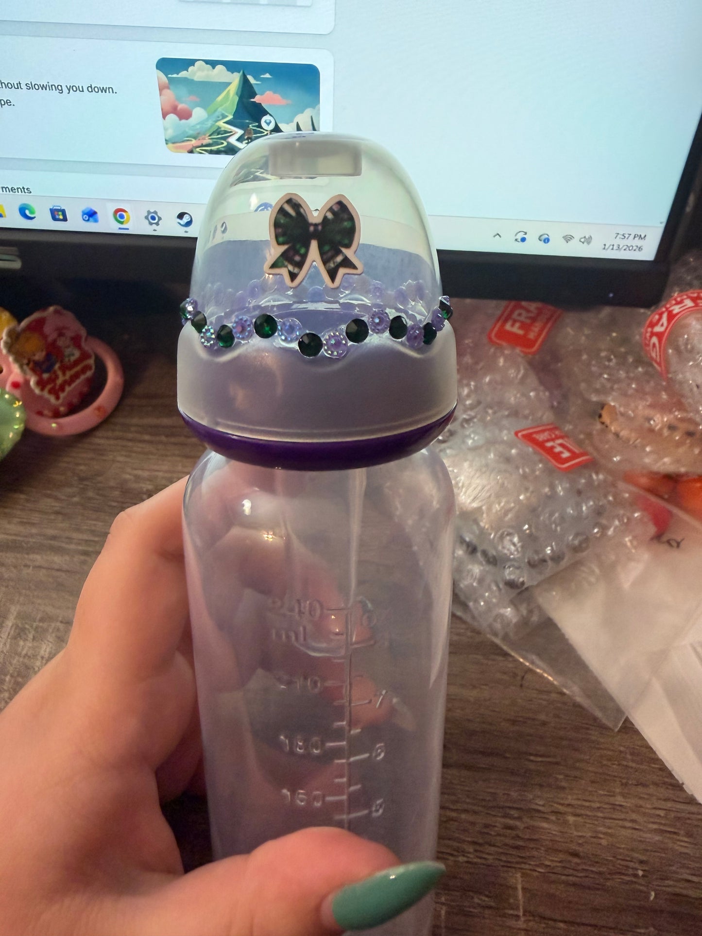 Beetle Juice Bow Bottle