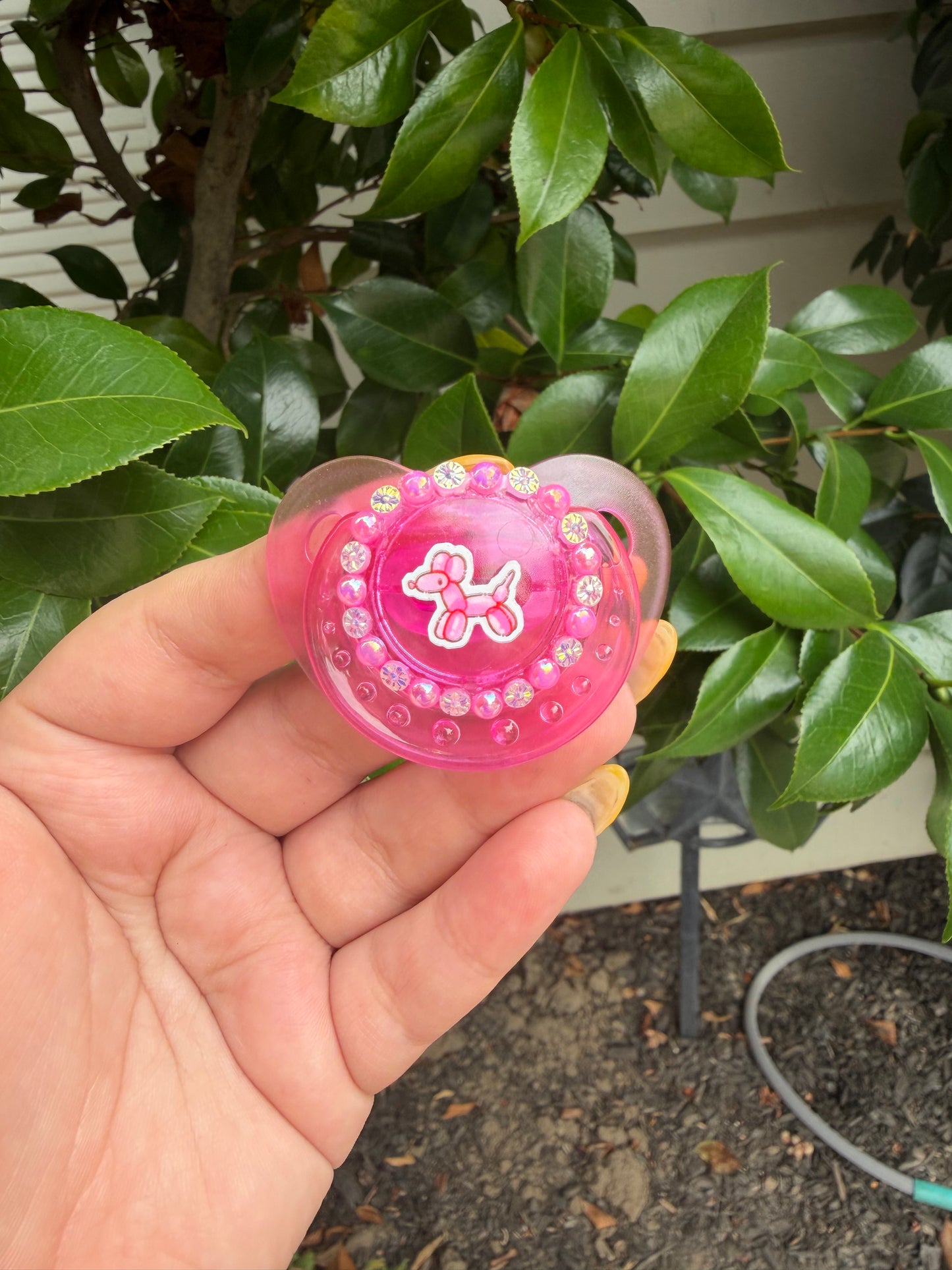 Small Shield Deco Pacis (Fundraiser!)