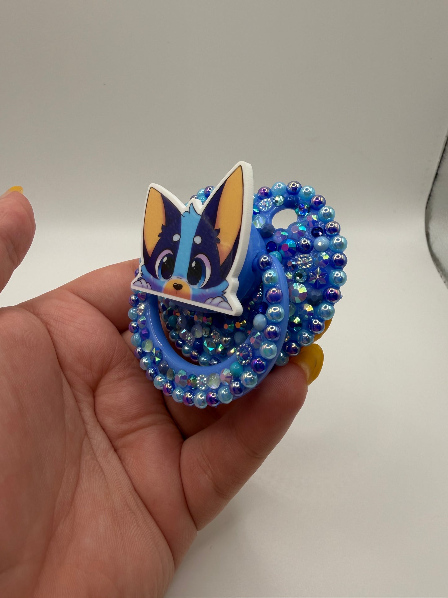 Bluey Peekaboo Full Deco (Smile Pop Base)