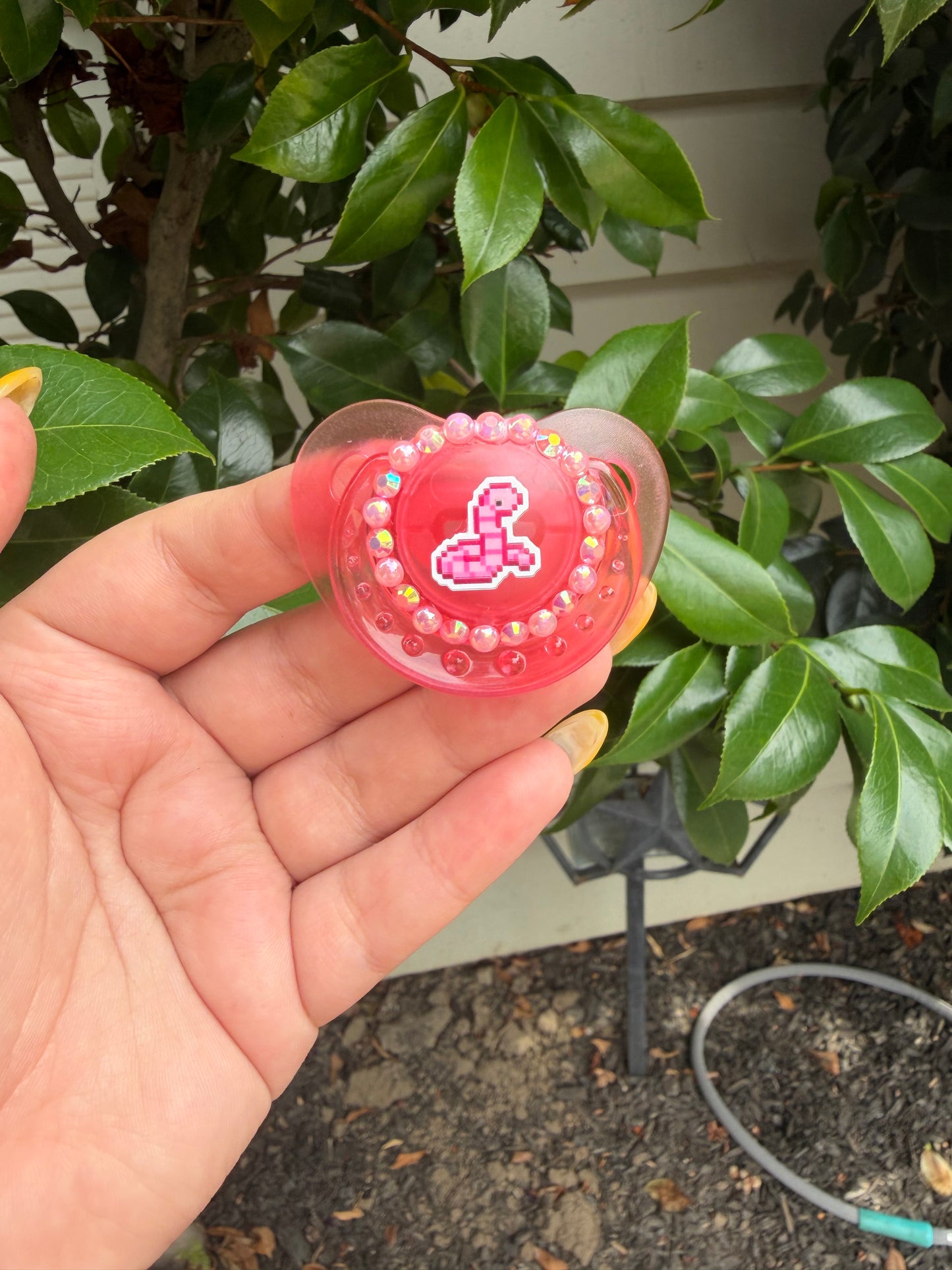 Small Shield Deco Pacis (Fundraiser!)