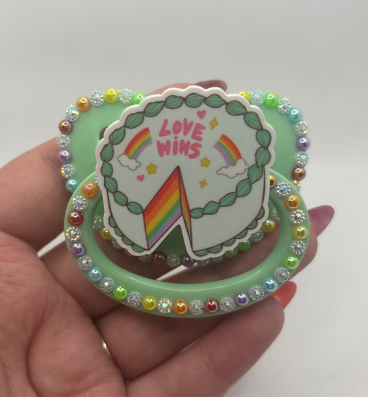 Love Wins Cake Simple Deco