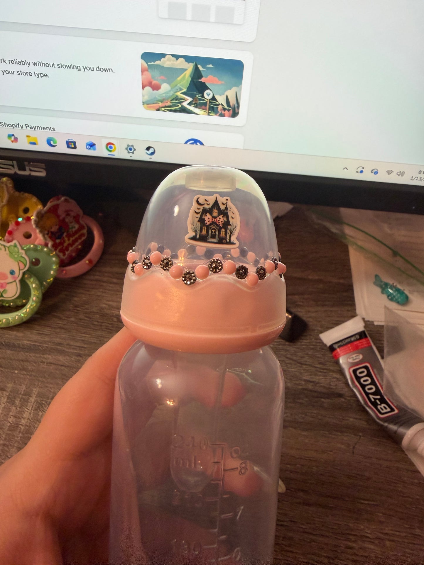 Haunted House Deco Bottle