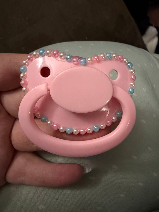 Destash pink and blue paci