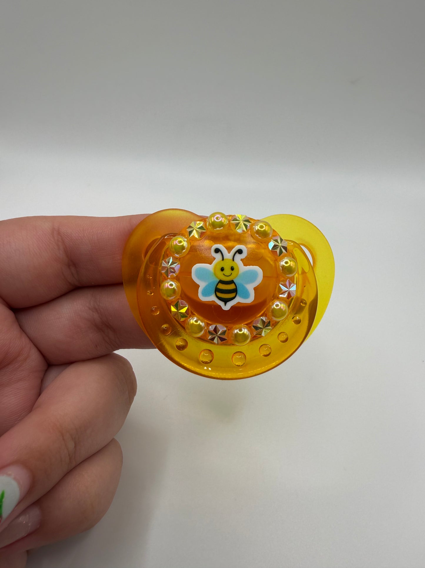 Bee Small Shield
